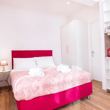 Domenicas Corfu Apartmán Alepou