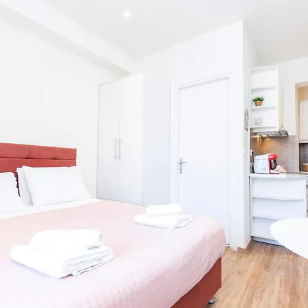 Апартаменты Domenicas Corfu