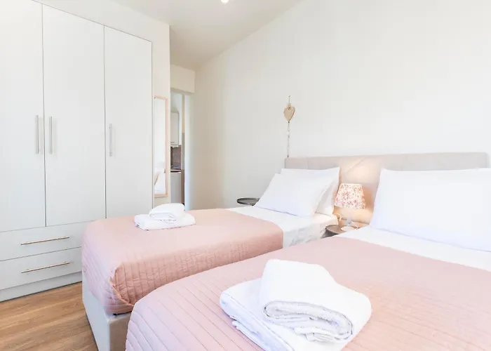 Domenicas Corfu Αλεπού