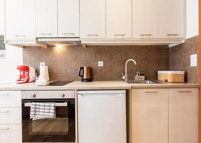 Domenicas Corfu * Αλεπού